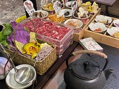 -菌自由丨野生菌火锅特色庭院餐厅(丽江古城店)