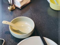 -蝴蝶里·粤菜·点心(滨江龙湖店)