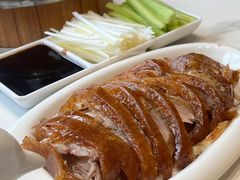 烤鸭半只-梅利汴京烤鸭•开封豫菜地标店(东司门店)