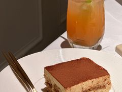 -静香HOUSE·全时段融合餐厅(七星欢乐颂店)