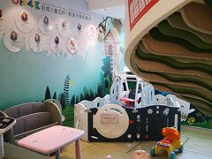 -极橙儿童齿科矫正中心(奥城店)