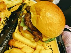 -UMAMI乌玛米披萨·汉堡·清真Halal(红岭北店)