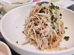 香葱拌笋衣-小大董·烤鸭(观景餐厅·南京西路店)