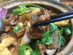-奇味鸡煲(麦地店)