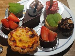-咖啡苑自助餐厅·中国大饭店