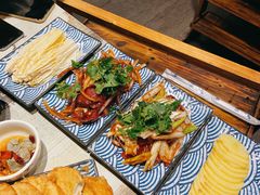 -燚店·铁板鱼蛙·烤肉·烤串(北新桥店)