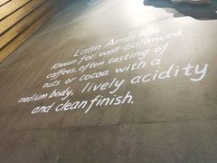 -星巴克臻选(舟山凯虹广场店)