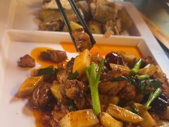 -隔壁老王·家常云南菜(花巷店)