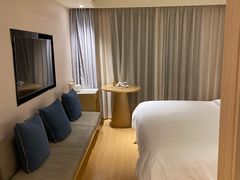 -全季酒店(上海金桥路地铁站店)