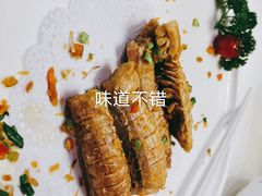 -龙船人海鲜城(长治路店)