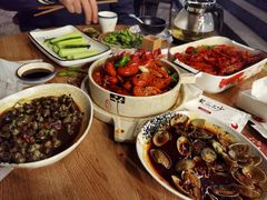 -聚汇三少·龙虾·中餐厅(莫邪路新天地店)