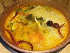 -洱火云南酸菜牛肉火锅(石景山当代商城店)