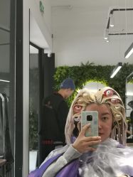 -卓梵美发·精品Salon