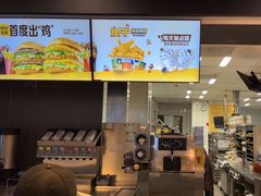 -麦当劳(南宁东站店)