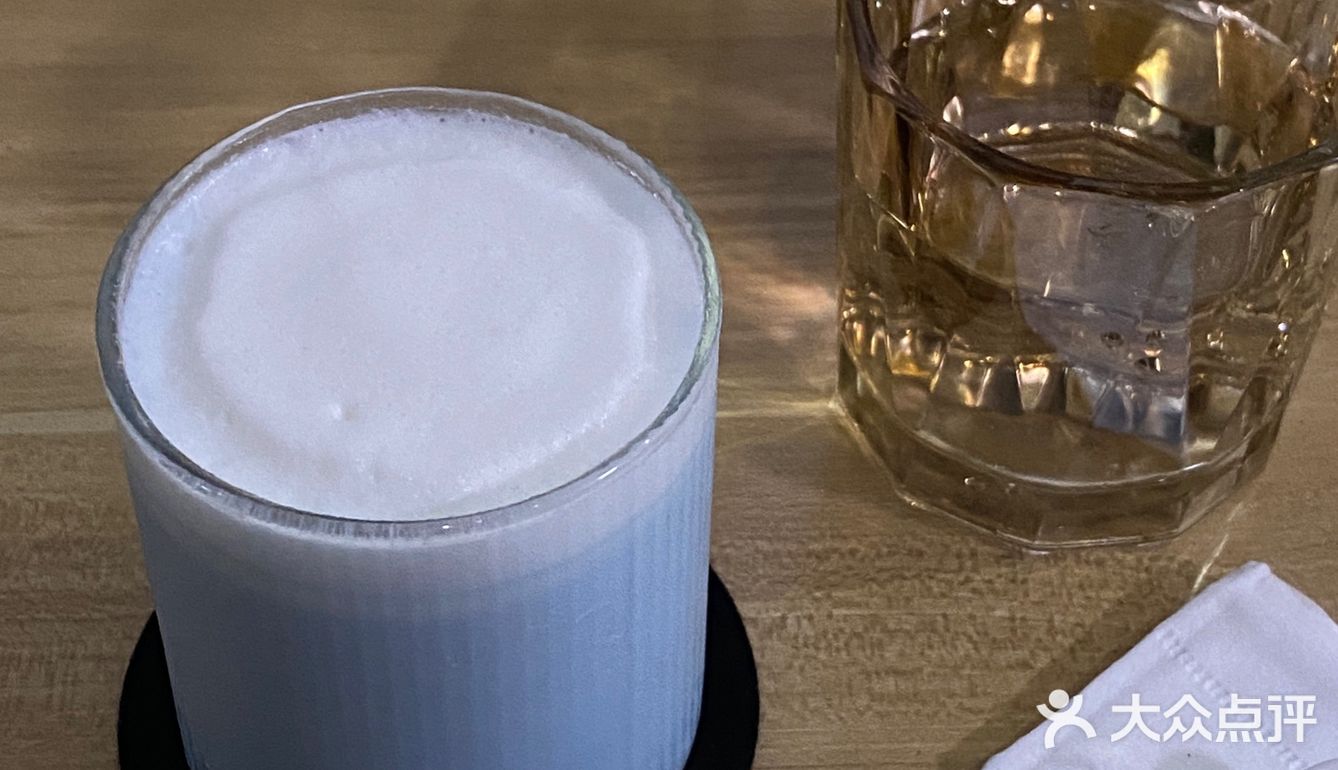 “藏”在巷子里的cafe