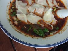 -重庆小面·抄手(解放碑好吃街店)