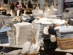 -Brandy Melville