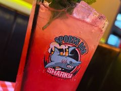 -鲨鱼美式餐厅酒吧Sharky