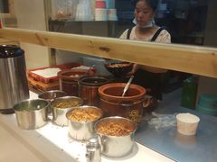 自助调料区-老东江米粉(南方大厦店)