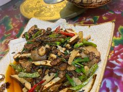 -三大钵江湖菜(空港店)