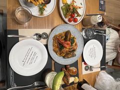 -Mark&Mars Restaurant