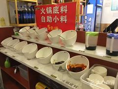 -张大师鸭爪爪特色干锅(南湖店)