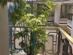 -浅深(世茂滨江精品店)