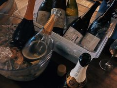 -Wine Universe 宇宙酒馆