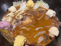 -万里闯关东铁锅炖菜馆(高新旗舰店)