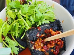 -黑色经典臭豆腐·湖南特产(坡子街店)