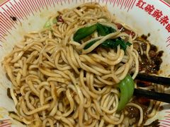 -遇见小面(东方宝泰店)