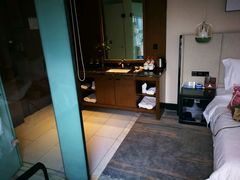 -红方格精致酒店(泸州金融中心万象汇店)