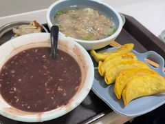 -老新隆牛肉锅贴(新街口店)