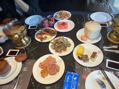 -小天鹅戴斯酒店鲸鲨百汇创作料理