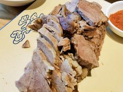 -秦香阁·西北家常菜(徐汇日月光中心店)