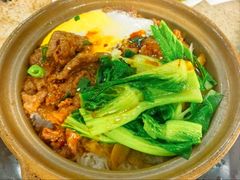 窝蛋榨菜牛肉煲仔饭-煲煲掂风味煲仔饭餐厅(西区店)