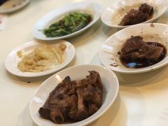 -阿水狮猪脚大王(台中公园店)