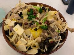 新疆椒麻鸡-董小西的凉皮和椒麻鸡(三元桥店)
