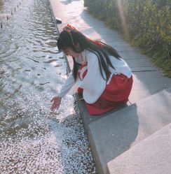 -汉仪华裳汉服馆(打浦桥店)