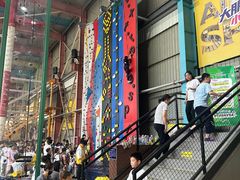 -天空之城蹦床攀岩运动馆·团建拓展·亲子游乐·生日派对(合肥店)