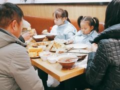 -三好食堂(煎饺·馄饨·肉饼米线·盛世广场店)