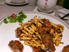 -尚一汤·粤菜海鲜(环球港店)