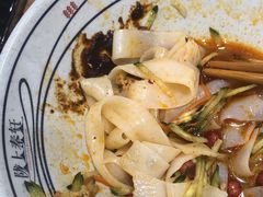 -陇上秦轩西安biangbiang面(朝龙汇店)