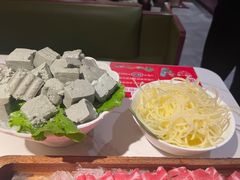 -九鼎轩脆毛肚火锅(三钢里店)