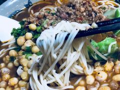 -丁丁猫重庆小面(徐州路店)