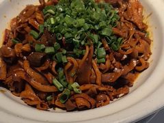 -老周家酱卤猪蹄私房菜(克拉玛依西街店)