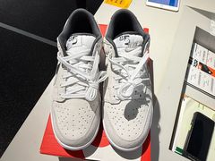 -耐克(恒隆广场店)