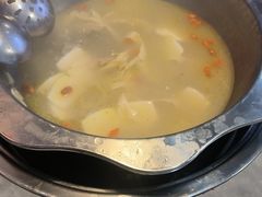 -光头药膳鸡(莱茵小镇店)