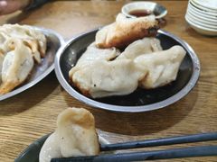 -黄阿姨锅贴大王(万航渡路店)