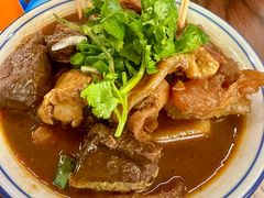-CowCow其其·牛杂咖啡公司(六运店)
